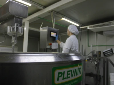 Kad višak mlijeka postane prilika: Mali pogoni daju kontrolu farmeru