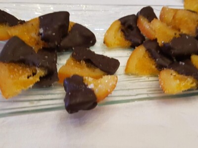 Kako je Daira Milaimi maštu pretvorila u stvarnost: Čokoladnim pralinama usrećuje sugrađane Kako je Daira Milaimi maštu pretvorila u stvarnost: Čokoladnim pralinama usrećuje sugrađane