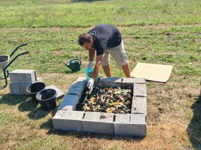 Kako napraviti komposter i proizvesti glistal?