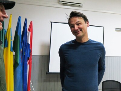 Kako održivi prehrambeni lanci i lokalna proizvodnja može stvoriti zajednicu koja je ekološki prihvatljiva i ekonomski isplativa