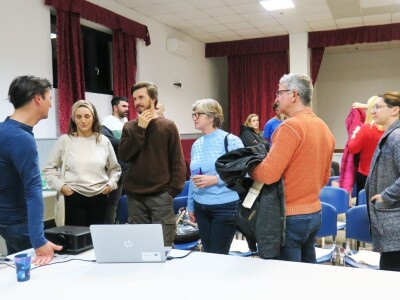 Kako održivi prehrambeni lanci i lokalna proizvodnja može stvoriti zajednicu koja je ekološki prihvatljiva i ekonomski isplativa