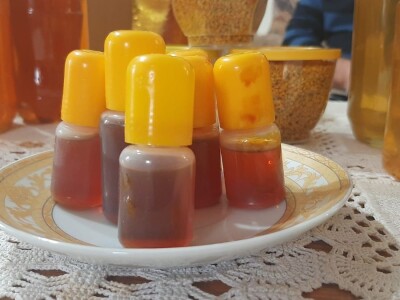 Kako pravilno koristiti pčelinje proizvode, otkriva pčelar iz Topole, foto: M. Lazarević