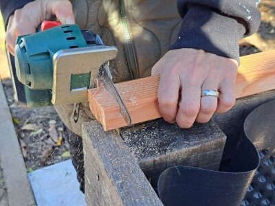Kako produžiti vrtlarsku sezonu postavljanjem jednostavnog plastenika