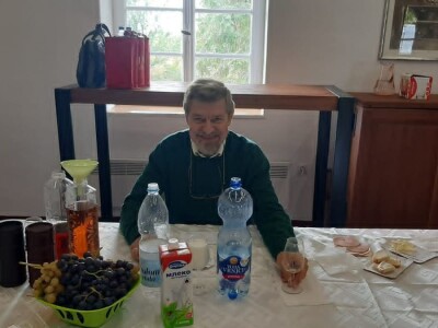 Kako se ocenjuje uzorak rakije u Topoli, foto: M. Lazarević