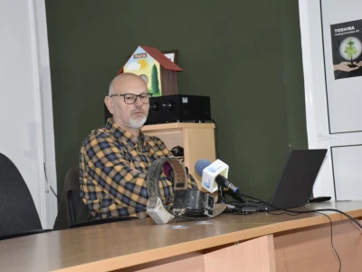 Kamera na ogrlici koju je nosio medved Aleksandar