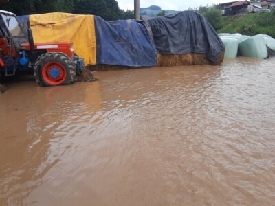 Katastrofalne poplave u Bužimu
