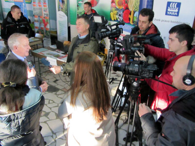 Savremena proizvodnja voća 2016. Savremena proizvodnja voća 2016.