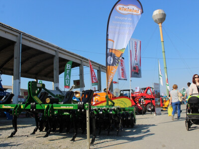 Kikiriki ponuda Sulky rasipača i drugih strojeva Kikiriki ponuda Sulky rasipača i drugih strojeva