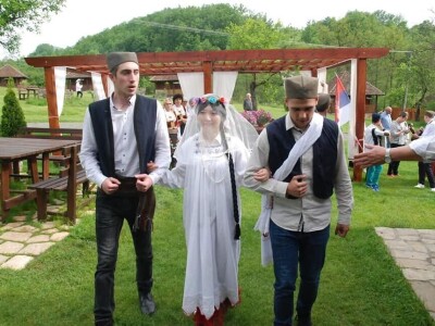 Kinezi vole srpske svadbe