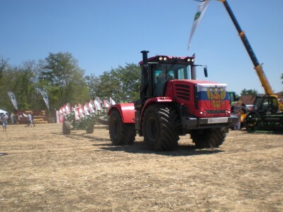 Traktor Kirovec