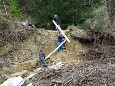 Klizište uslijed pražnjenja jezera