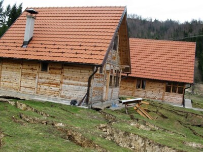 Klizište uslijed pražnjenja jezera