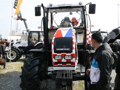 Poljoprivredna mehanizacija Farmtrac