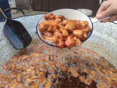 Kolinje 2021. (svinjske polovice, kobasice, čvarci, meso, mast)