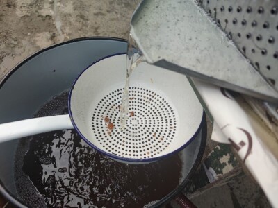 Kolinje 2021. (svinjske polovice, kobasice, čvarci, meso, mast)