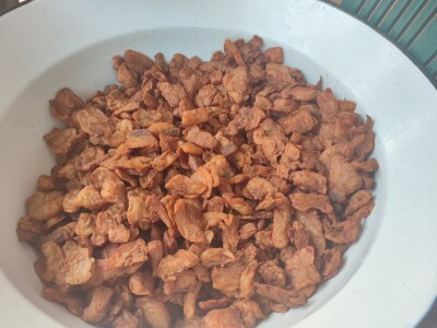 Kolinje 2021. (svinjske polovice, kobasice, čvarci, meso, mast)