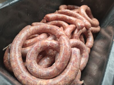 Kolinje 2021. (svinjske polovice, kobasice, čvarci, meso, mast)