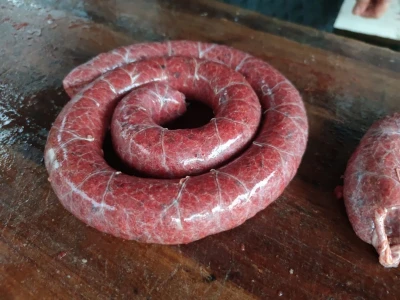 Kolinje 2021. (svinjske polovice, kobasice, čvarci, meso, mast)