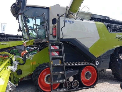 Kombajn Claas lexion -  najveća mašina na Poljoprivrednom sajmu