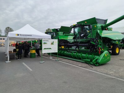Kombajn kamp u Novocommerce Internationalu