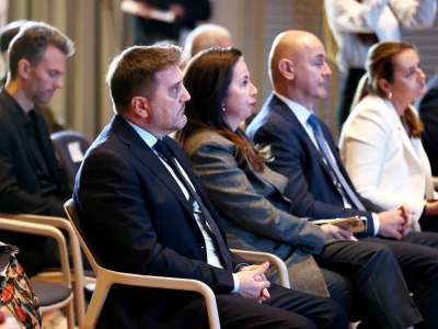 Kako smanjiti ovisnost o uvozu i stvoriti temelje za snažnije domaću proizvodnje?
