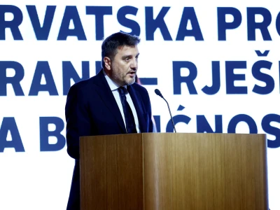 Kako smanjiti ovisnost o uvozu i stvoriti temelje za snažnije domaću proizvodnje?