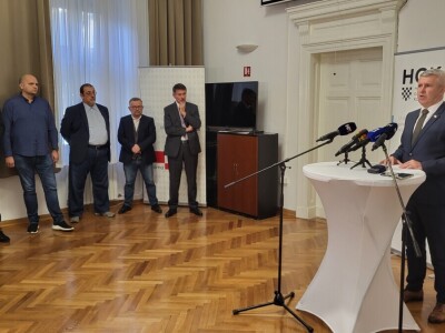 Konferencija za novinare Konferencija za novinare