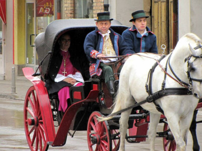 Nikola Drobnjak je u svom fijakeru provozao biskupa od Cibalae, Nikolu Eterovića