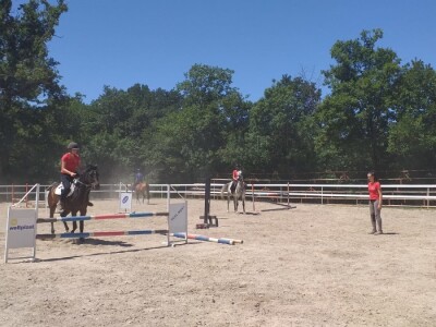 Konjički klub "Stina" vode tri sestre