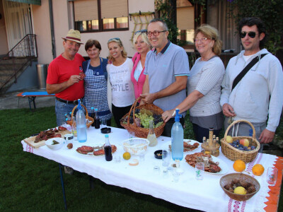 Konjskim zapregama u berbu grožđa