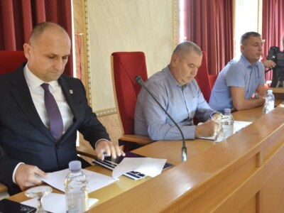 Koordinacija načelnika i gradonačelnika na temu afričke svinjske kuge. Koordinacija načelnika i gradonačelnika na temu afričke svinjske kuge.