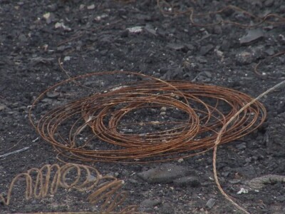 Korito Kolubare nizvodno od grada postalo deponija