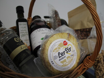 Košarice sa slavonskim delicijama