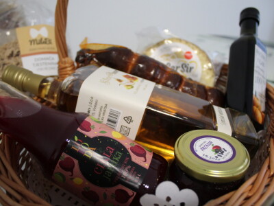 Košarice sa slavonskim delicijama