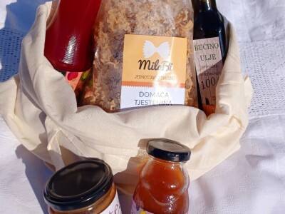 Košarice sa slavonskim delicijama