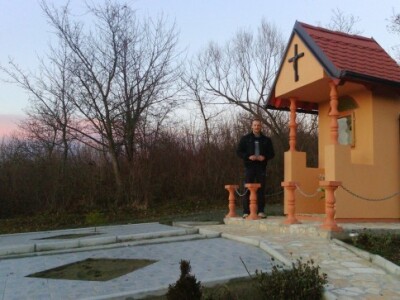 Kapelica sv. Ante na vinorodnom brdu Raskršće