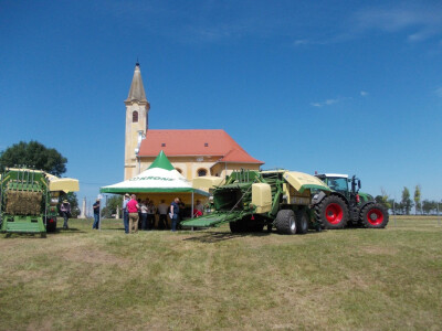Krone je danas najpoznatiji po balirkama