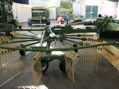 KRONE Swadro TC 769 sakupljač