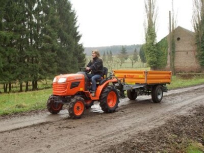 Traktor Kubota B20
