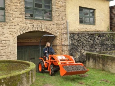 Traktor Kubota B20