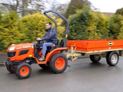 Traktor Kubota B20