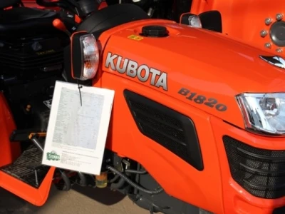 Traktor Kubota B20