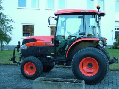 Traktor Kubota L40