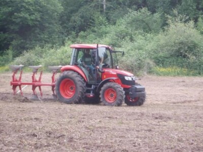 Traktor Kubota M