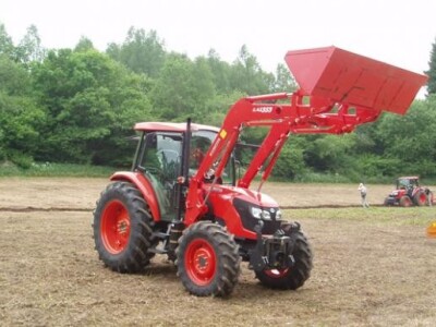 Traktor Kubota M