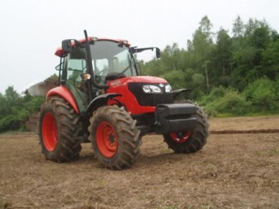 Traktor Kubota M