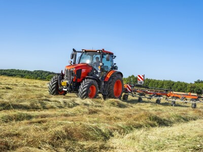 Kubota nova serija M6002 traktora