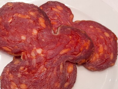 Kulen - hrvatska mesna perjanica Kulen - hrvatska mesna perjanica