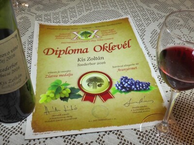 Kupinovo vino