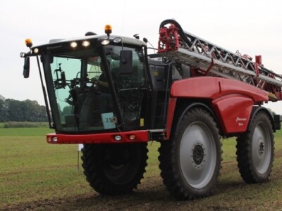 iX Drive samohodna prskalica